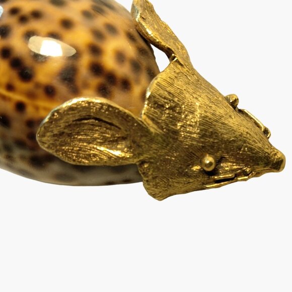 Brass Cowrie Shell Mouse Paperweight Figurine Coastal Beach Decor - Picture 6 of 8